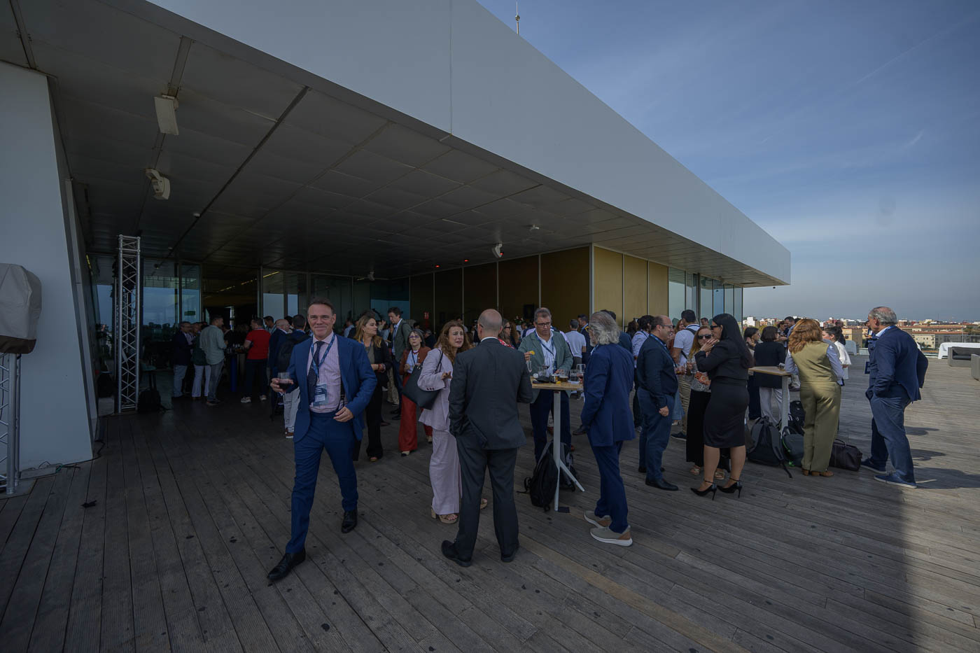ENCUENTRO CAMARAS 255 W