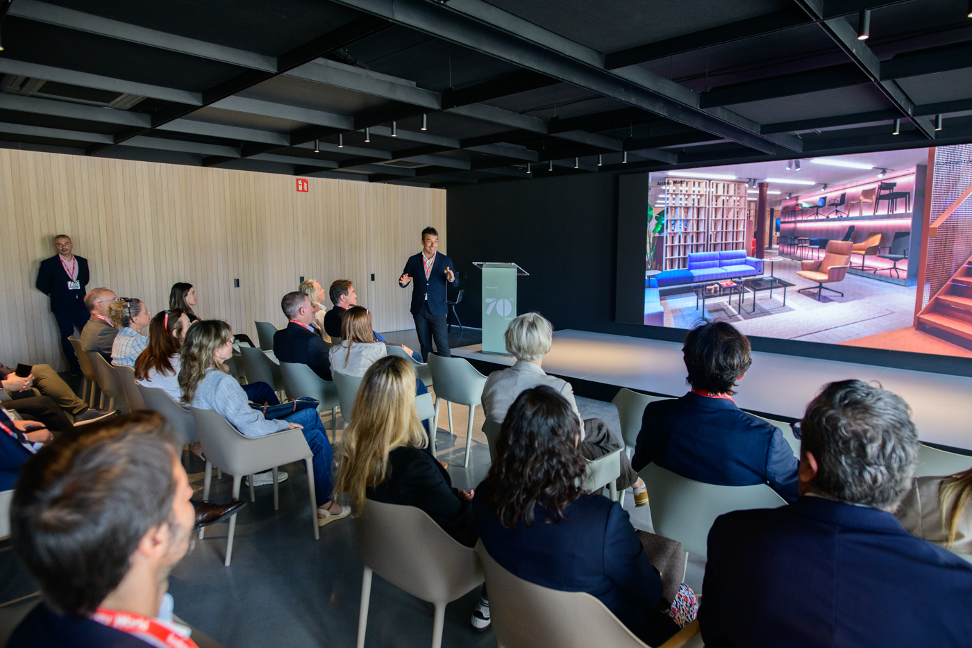 Club Camara visita la empresa Andreu World