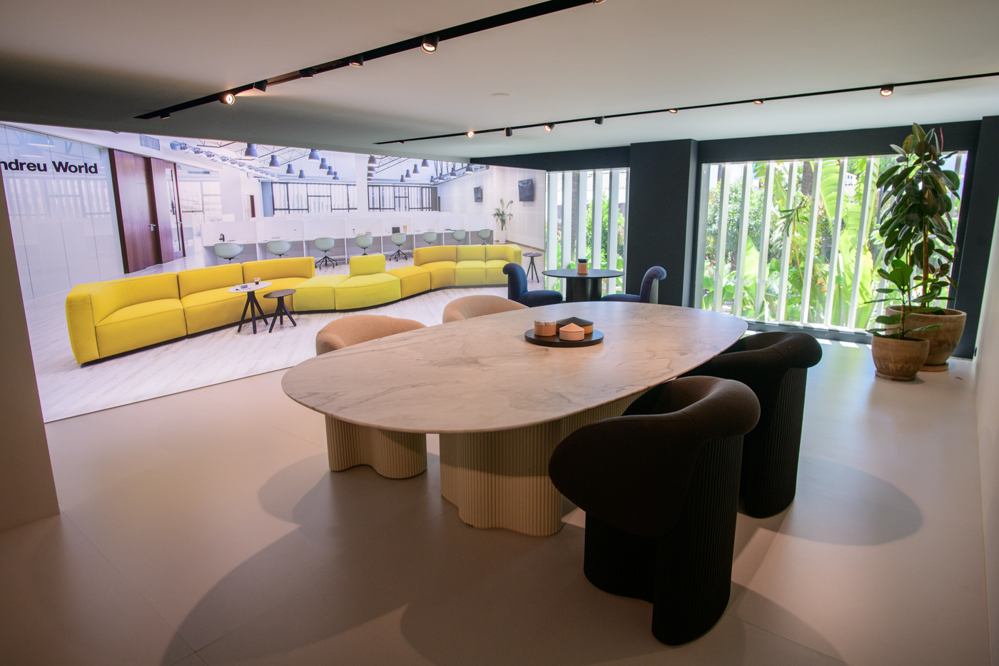 Club Camara visita la empresa Andreu World