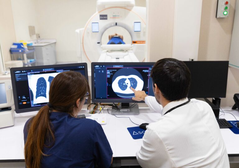 Cáncer de pulmón: Detección precoz con resultados inmediatos en Hospital Ascires